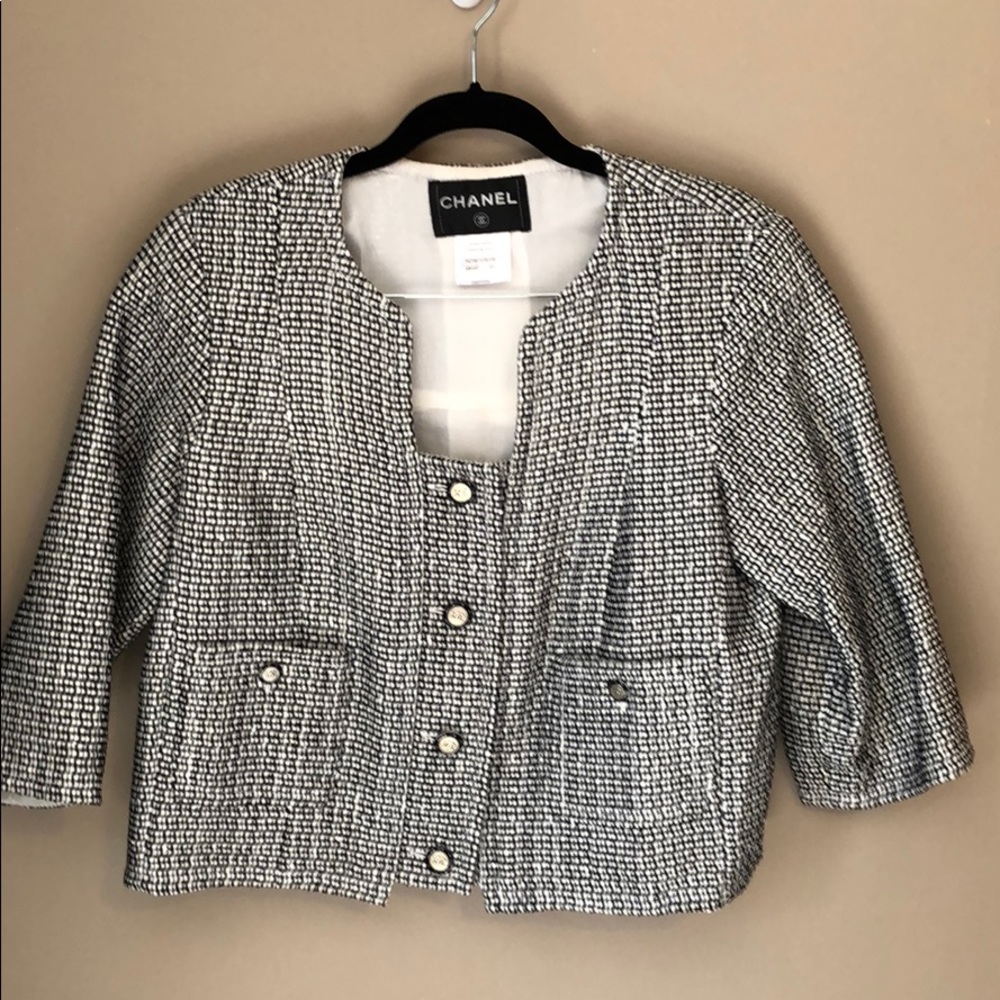 Chanel Tweed Jacket. Very good condition.